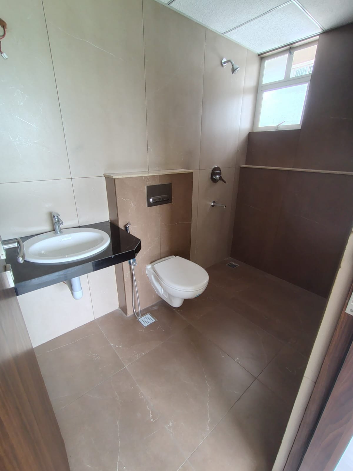 WhatsApp Image 2024-12-17 at 4.13.13 PM (2)