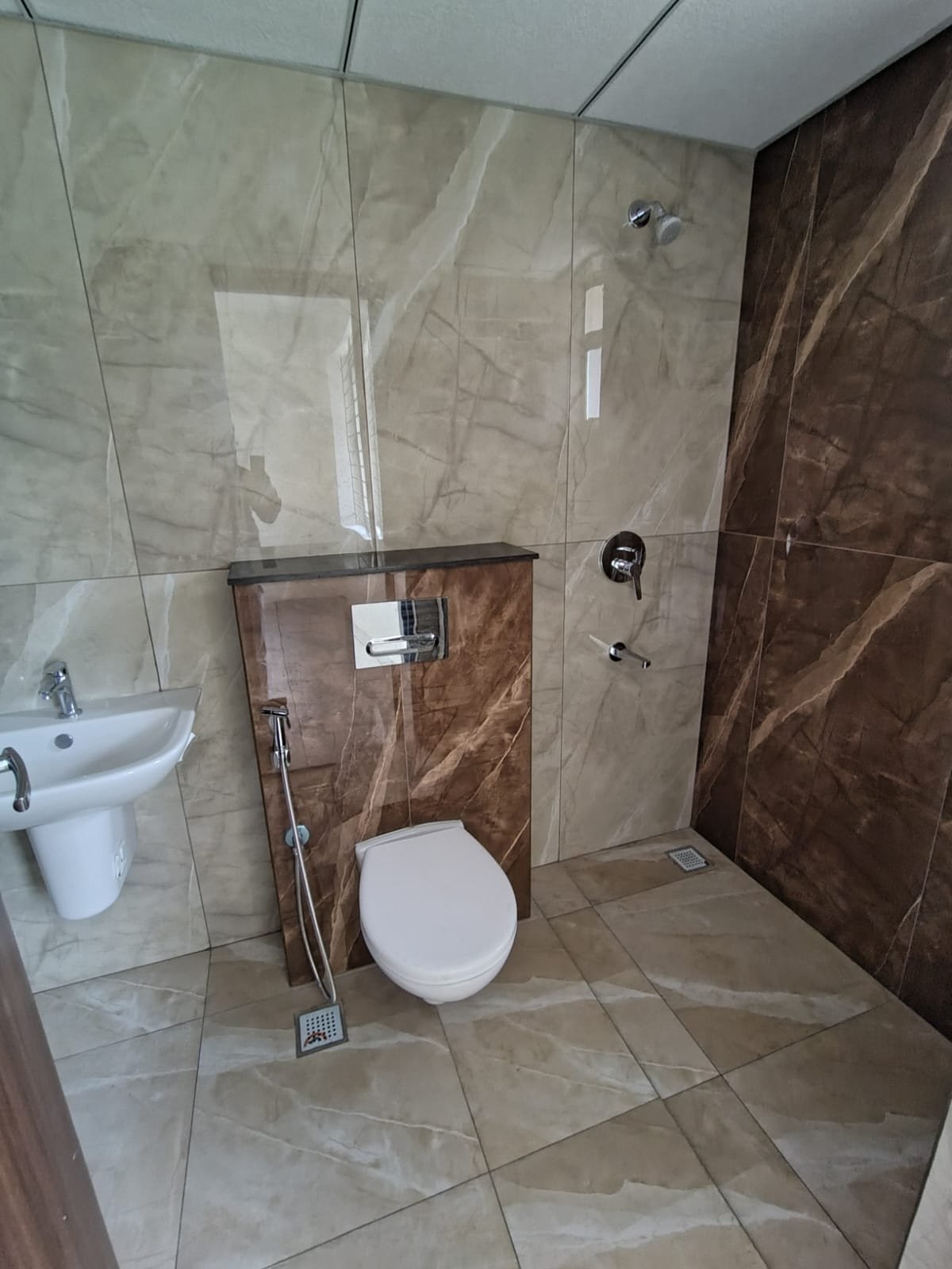 WhatsApp Image 2024-12-17 at 4.13.13 PM